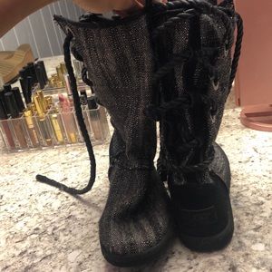 Black ugg harbour boot